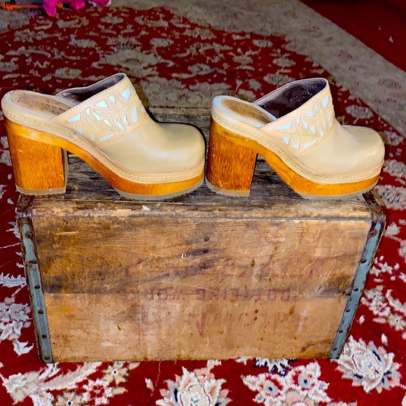 Candies Clogs ❤️ - Picture 4 of 5